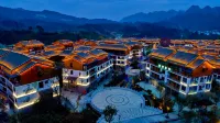 Lvye·Exquisite Mijing Leisure Homestay (Libo Xiaoqikong Scenic Area Dongmen Branch) โรงแรมในลิโบ