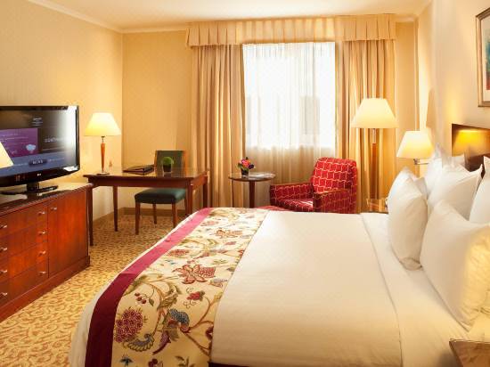 Paris Marriott Charles De Gaulle Airport Hotel Reviews For 4 Star Hotels In Trip Marriott Charles De Gaulle