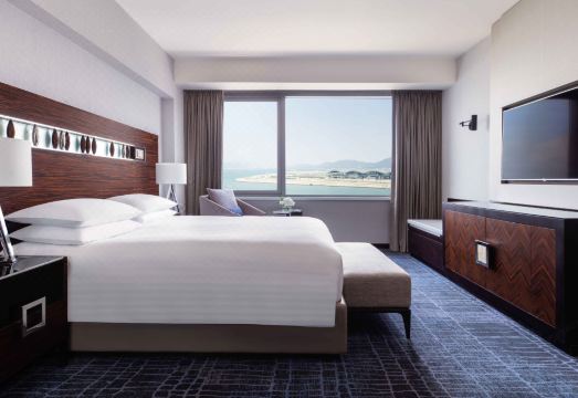 홍콩 스카이시티 메리어트 호텔의 로비나 객실 이미지