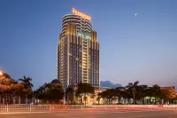 維也納國際酒店（百色平果高鐵汽車站店） 鄰近平果市革命烈士陵園的酒店