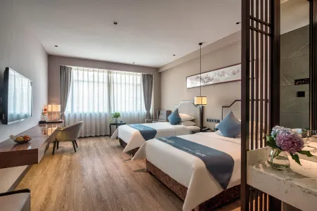 Yuanrong Hotel