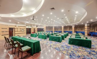 Jinqiao Hotel