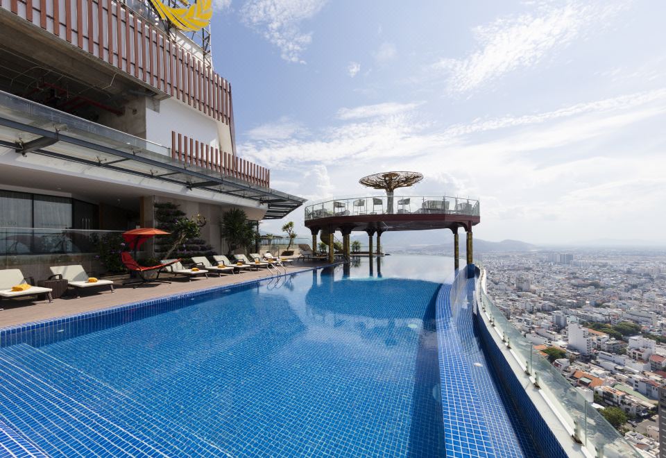 레갈리아 골드 호텔