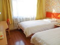 如家酒店(乌鲁木齐红山市场店) - 标准双床房