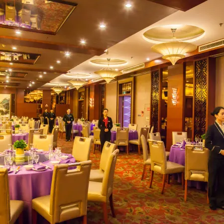 Cangxi International Hotel