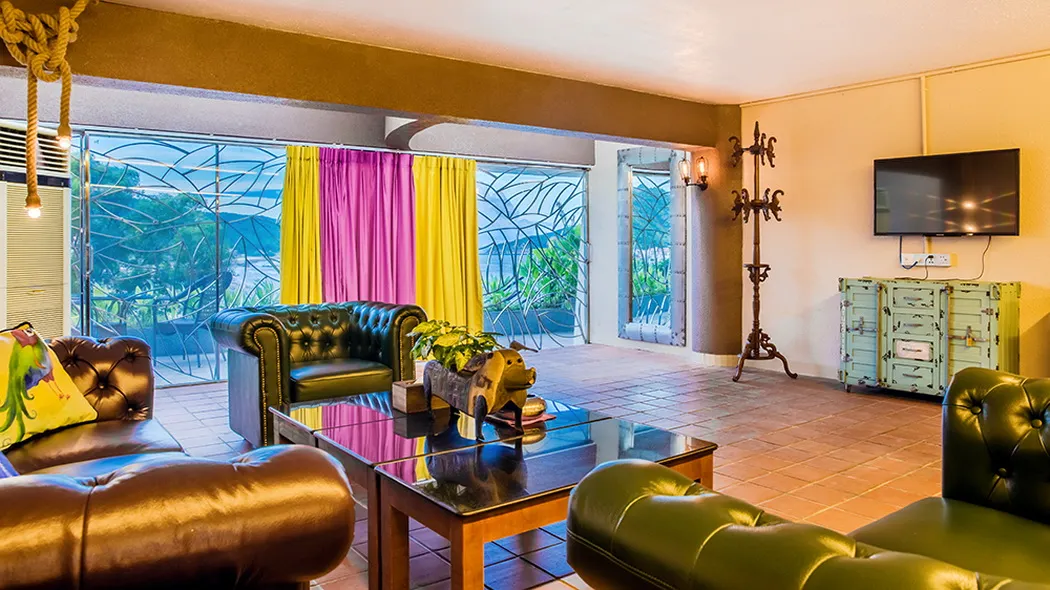 Popeye Holiday Inn Номера Photos