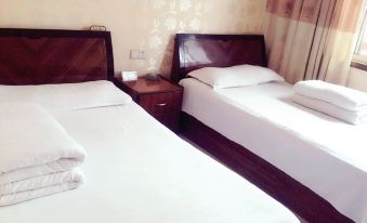 Longchang Golden Dream Hotel