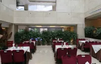 Universal International Hotel - Desayuno