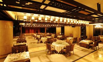 Zhongda International Hotel - Housity