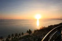 Sanya Bay Asgard Seaview Hotel - Bjergudsigt