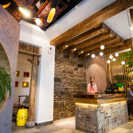 zhinanzhen Boutique Inn