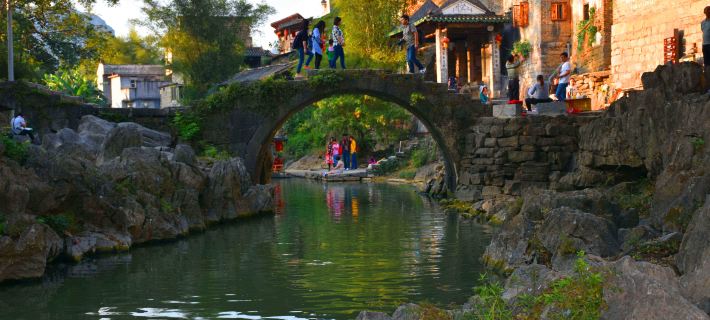 Yueliangwan Inn Hotel di Zhaoping