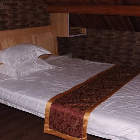 Baihe Hill Farmhouse Restaurant