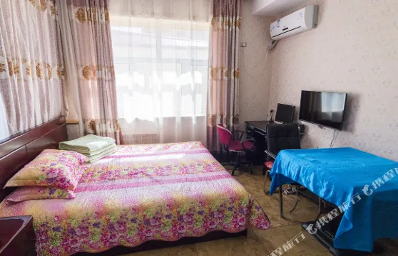 鐵力金廷主題旅館