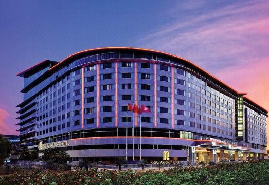 리갈 에어포트 호텔