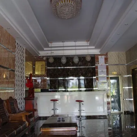 JiaHuaBusiness Hotel