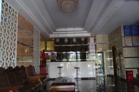 JiaHuaBusiness Hotel