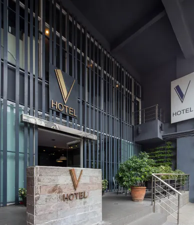 V Hotel Отели рядом с достопримечательностью «Парк Хосе Рисаля»