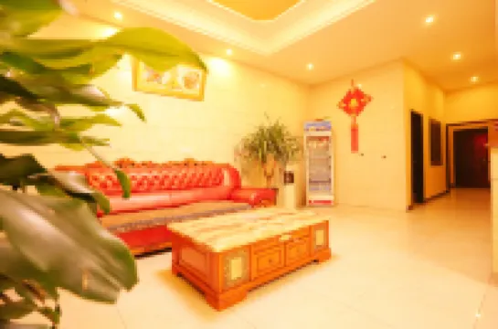 Yueyang Business Inn