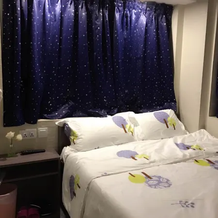 Zi Xin Motel (Tsim Sha Tsui A1 Exit)