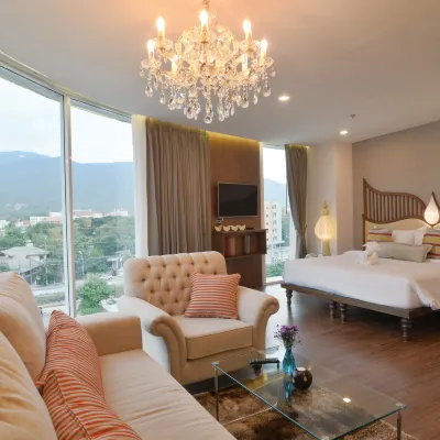 Baisirimaya Hotel TRAMS Condominium周辺のホテル