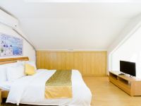龙海卡达凯斯寓见度假公寓 - 高级海景三卧室套房