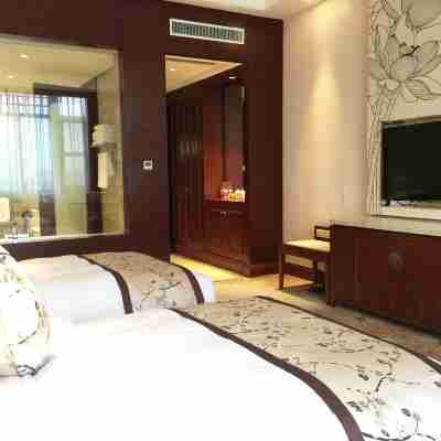 Donghai Junlan Hot Spring Hotel Rooms