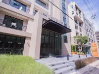 The Journey Hotel Laksi Hotels near Thung Song Hong