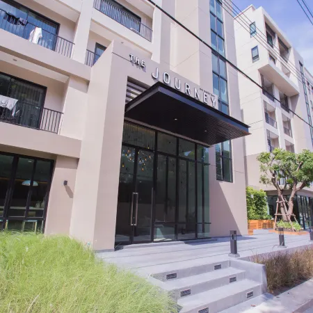The Journey Hotel Laksi Отели рядом с достопримечательностью «Лакси»