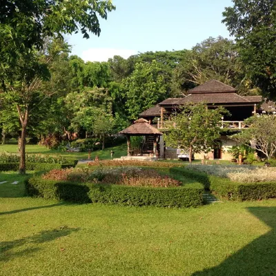 ระเบียงไพร แวลลีย์ โรงแรมใกล้นาต่าย