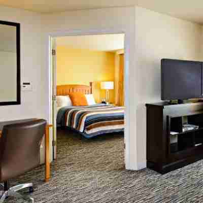 Hyatt House White Plains Rooms