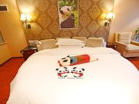 熊猫王子酒店(成都红牌楼地铁站店) - 公主府圆床房