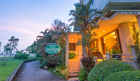 Krabi City Seaview Hotel