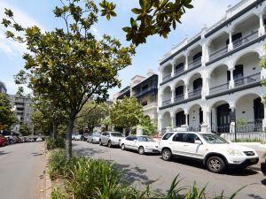 Hotel Challis Potts Point