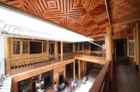 Tengchong Ginkgo Village Xibang Farm Stay