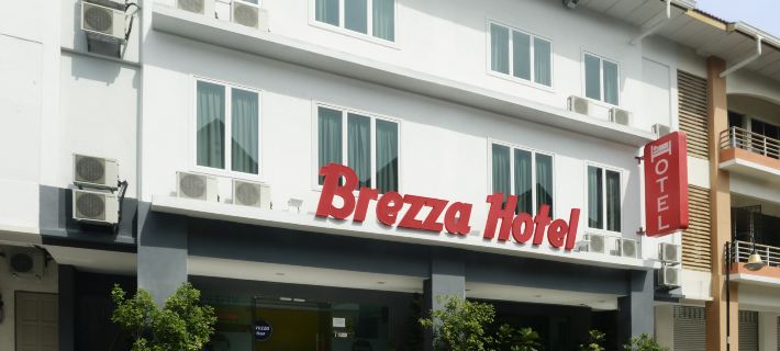 Brezza Hotel Lumut Hotels in Lumut