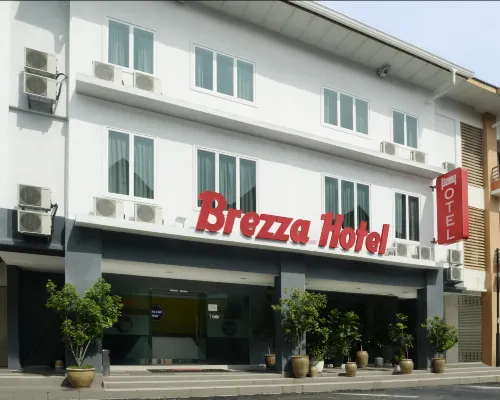 Brezza Hotel Lumut Hotels in Manjung