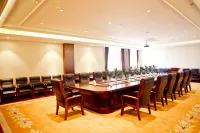 Longsheng Shiji Hotel Hotels in Qinggang