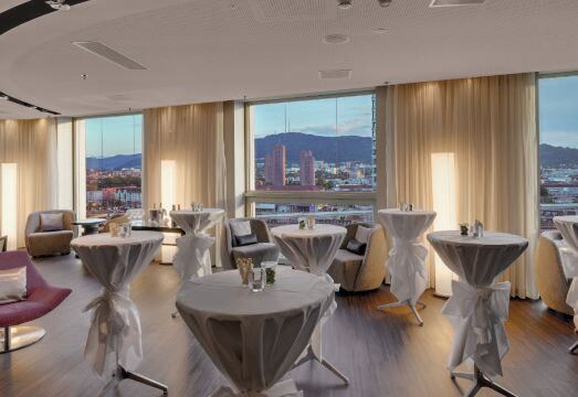 Renaissance Zurich Tower Hotel Over view