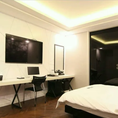 Premium Ava Hotel