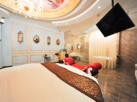 重庆爱琴海时尚主题酒店 - 甜蜜圆床主题房
