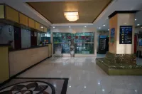 Luzhu Hotel