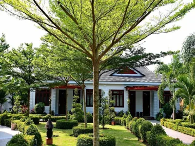Forever Green Resort Hotels near Coconut Dao Relics