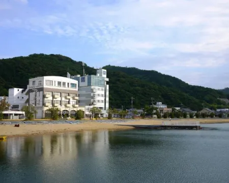 四季彩の宿 花椿 小浜のホテル