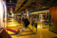 Ramada Plaza by Wyndham Shaoguan City Centre - Gym