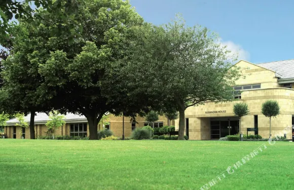 亞歷山德拉旅館