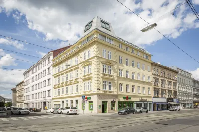 Vienna Grand Apartments City Hotel a 