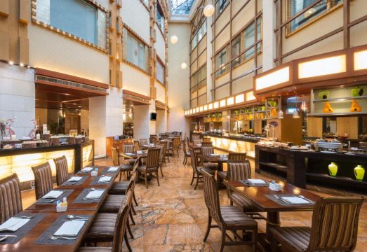 오사 광장 야경