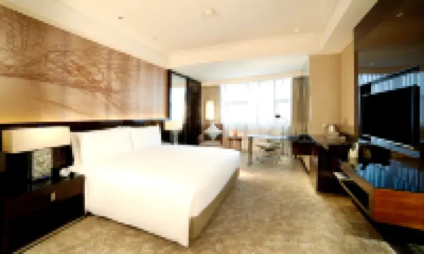 Renaissance Shanghai Pudong Hotel