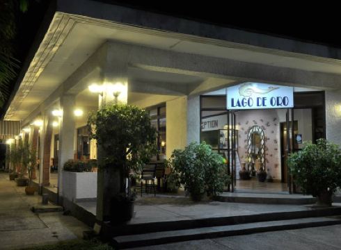 Lago de Oro Hotel & Wakepark